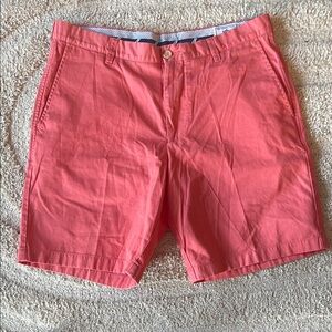 Southern Tide Men's Coral Flat Front Shorts